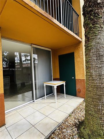 10725 Cleary Blvd 110, Plantation, FL 33324