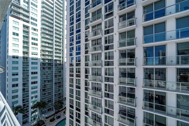 234 NE 3rd Street 2007, Miami, FL 33132