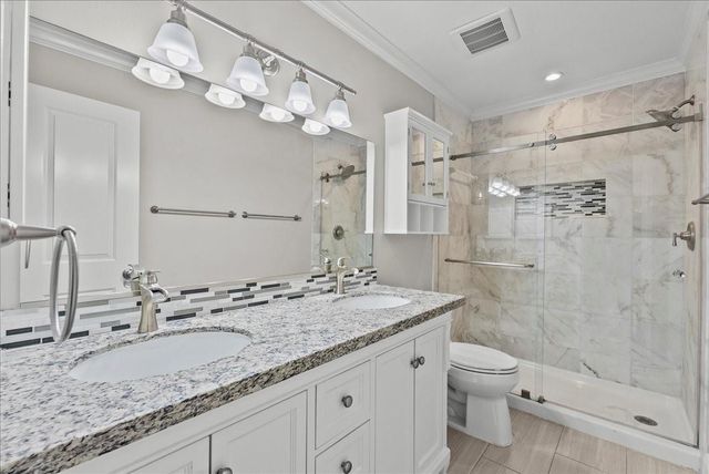 3411 Sam Houston Drive, Sugar Land, TX 77479