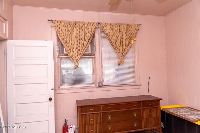 478 W Noon Street, Nogales, AZ 85621