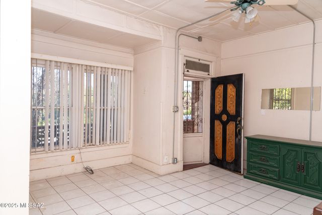 478 W Noon Street, Nogales, AZ 85621