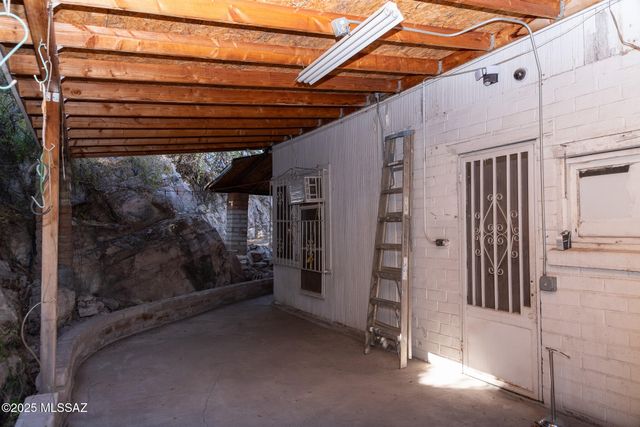 478 W Noon Street, Nogales, AZ 85621