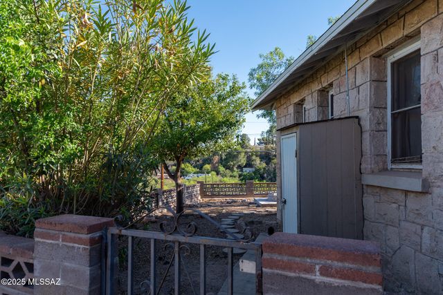 478 W Noon Street, Nogales, AZ 85621