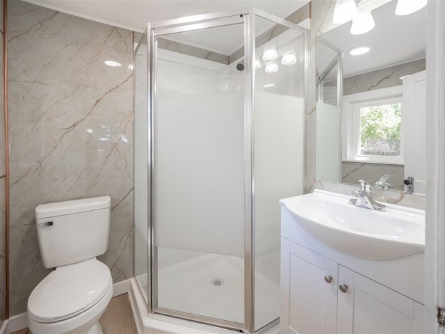 2206 Clarence Drive, Portage, MI 49002