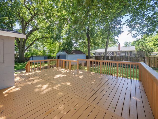 2206 Clarence Drive, Portage, MI 49002