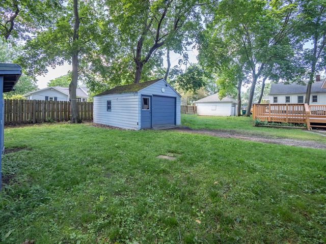 2206 Clarence Drive, Portage, MI 49002