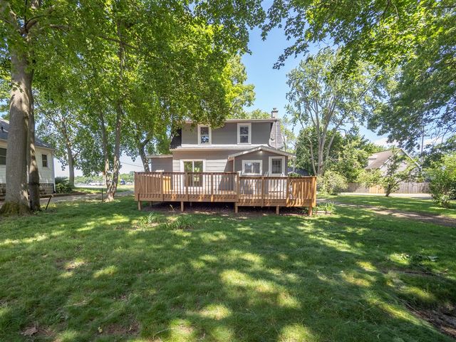 2206 Clarence Drive, Portage, MI 49002