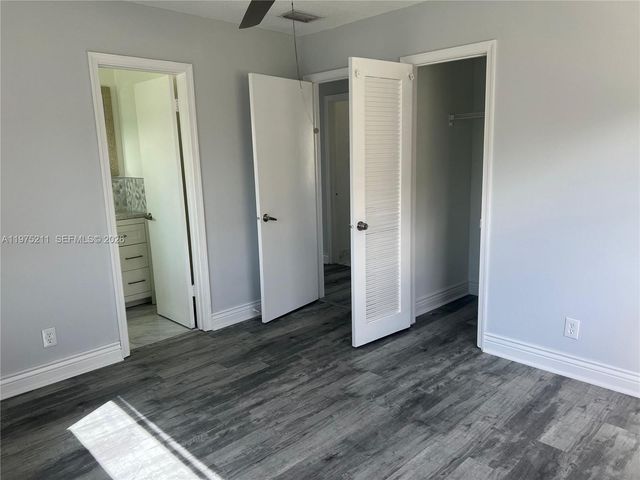 5909 NW 67th Ave, Tamarac, FL 33321