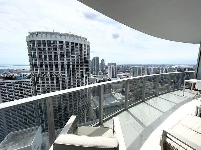 488 NE 18th St 4602, Miami, FL 33132