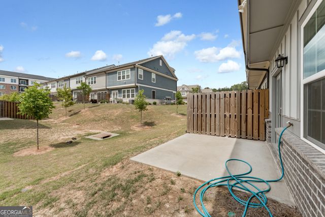 649 Isom Walk, Suwanee, GA 30024