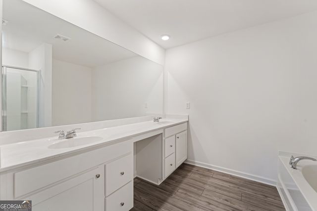 649 Isom Walk, Suwanee, GA 30024