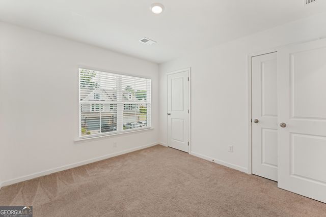 649 Isom Walk, Suwanee, GA 30024