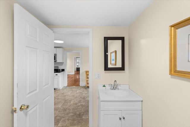 7 Peterson Road, Quincy, MA 02169