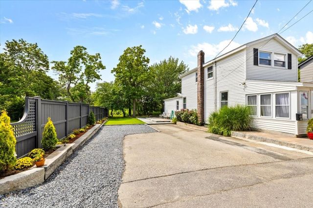 7 Peterson Road, Quincy, MA 02169