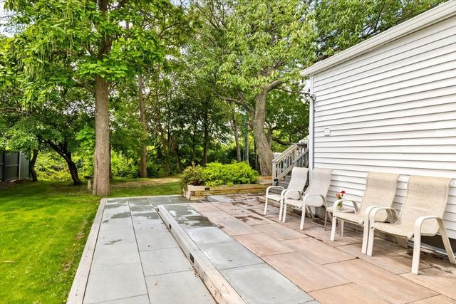 7 Peterson Road, Quincy, MA 02169
