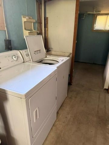 1019 9th Avenue N, Fargo, ND 58102