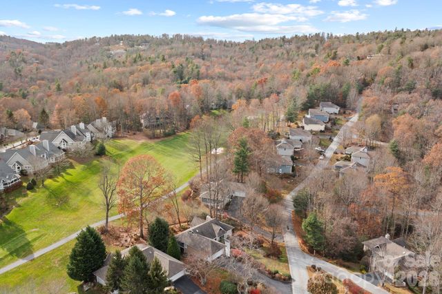 122 Broadmoor Drive, Flat Rock, NC 28731