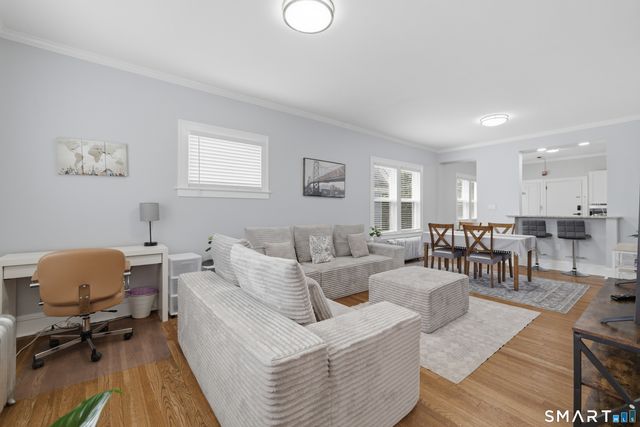 269 Quaker Lane South, West Hartford, CT 06119