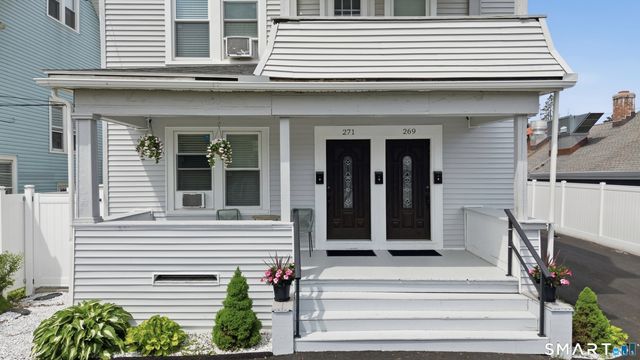269 Quaker Lane South, West Hartford, CT 06119