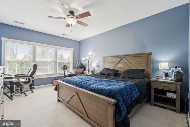 24722 CLOCK TOWER SQ, Aldie, VA 20105
