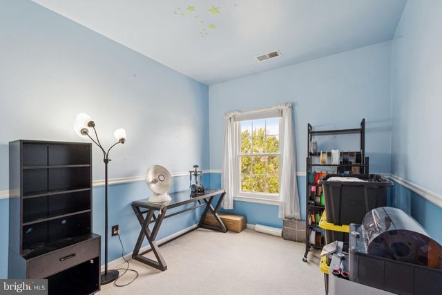 24722 CLOCK TOWER SQ, Aldie, VA 20105