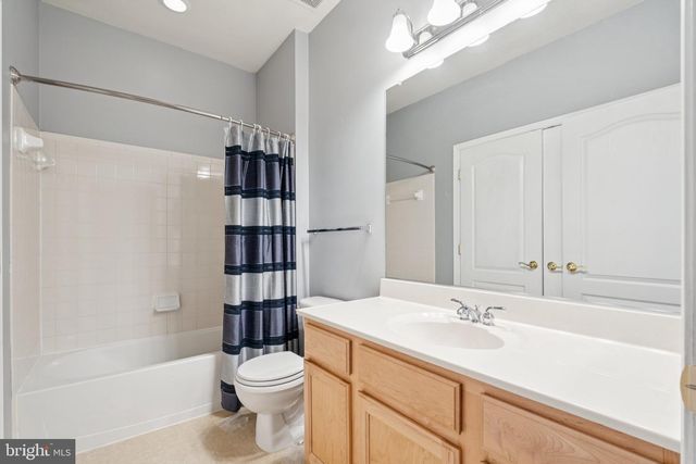 24722 CLOCK TOWER SQ, Aldie, VA 20105