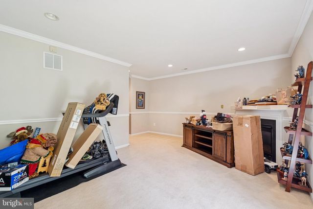 24722 CLOCK TOWER SQ, Aldie, VA 20105