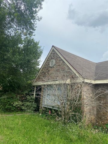 4007 Knotty Oaks Trail, Houston, TX 77045