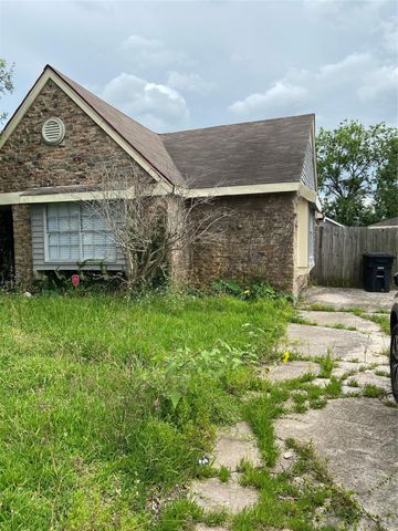 4007 Knotty Oaks Trail, Houston, TX 77045