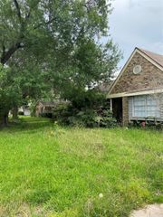 4007 Knotty Oaks Trail, Houston, TX 77045