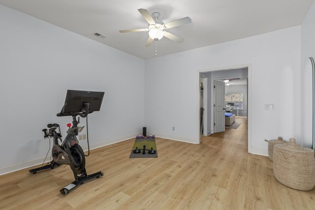 2061 Kings Gate Lane, Mount Pleasant, SC 29466