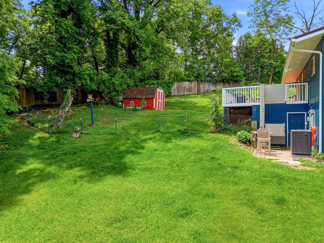 80 Lilly Lane, Huntington, WV 25705