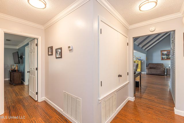 231 Greenfield Place, Brandon, MS 39047