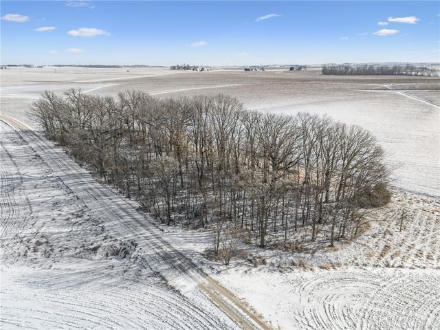 Hokes Way, Mt Vernon, IA 52314