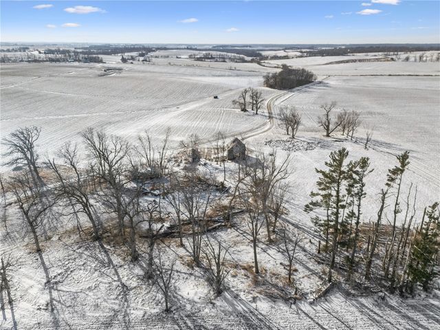 Hokes Way, Mt Vernon, IA 52314