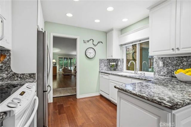 6028 E Montefino Lane, Anaheim Hills, CA 92807