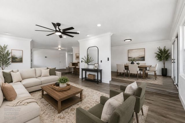 10606 Pioneer Ave, Oakdale, CA 95361
