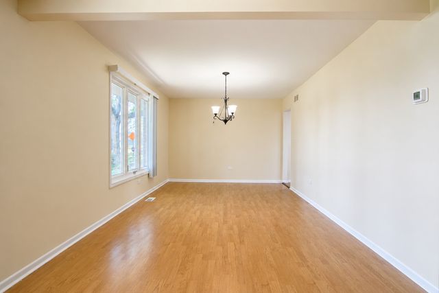 4811 W 121st Place, Alsip, IL 60803