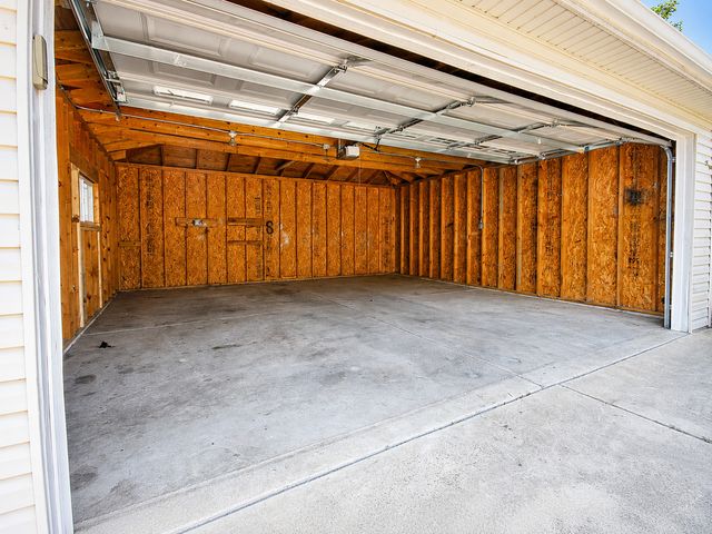 4811 W 121st Place, Alsip, IL 60803
