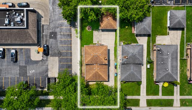 4811 W 121st Place, Alsip, IL 60803