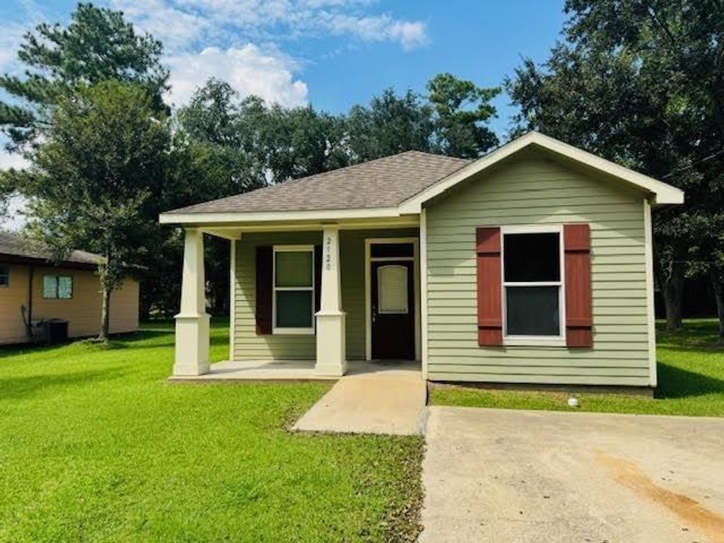 2120 Houston Street, Orange, TX 77630