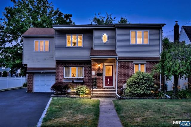 25-30 Morlot Avenue, Fair Lawn, NJ 07410