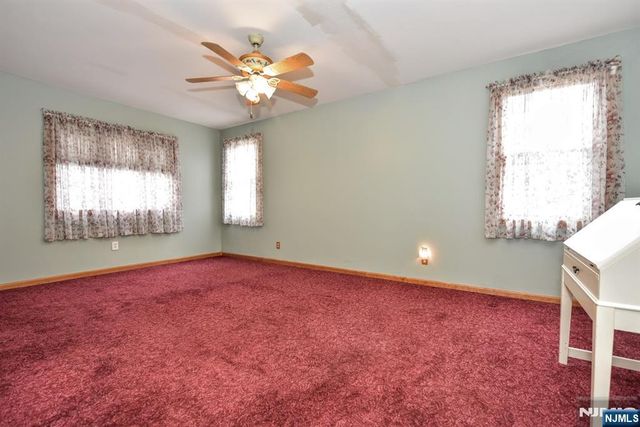 25-30 Morlot Avenue, Fair Lawn, NJ 07410