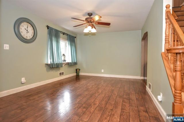 25-30 Morlot Avenue, Fair Lawn, NJ 07410