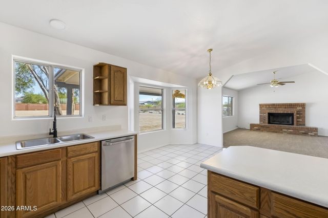 22512 W HILTON Avenue, Buckeye, AZ 85326