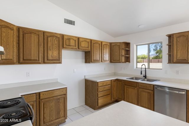 22512 W HILTON Avenue, Buckeye, AZ 85326
