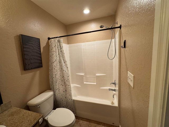 2505 SW C Ave, Lawton, OK 73505