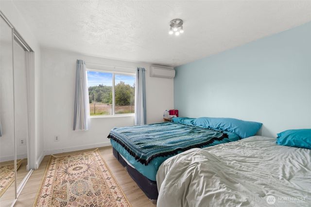 36 Lebam Road, Raymond, WA 98577