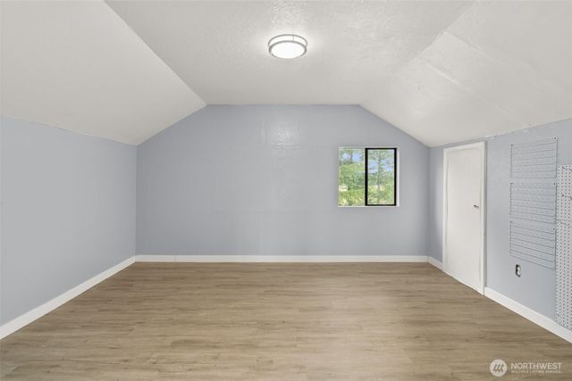 36 Lebam Road, Raymond, WA 98577