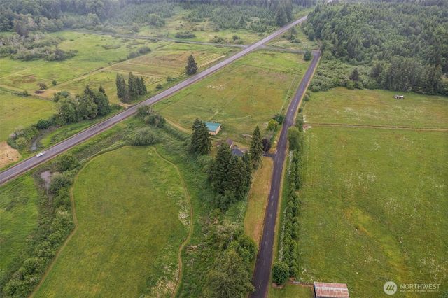 36 Lebam Road, Raymond, WA 98577